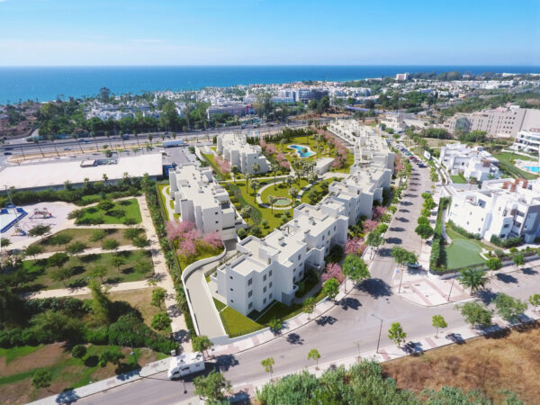 New 2 & 3 Bedroom Apartments in Estepona, Malaga, From €428,300